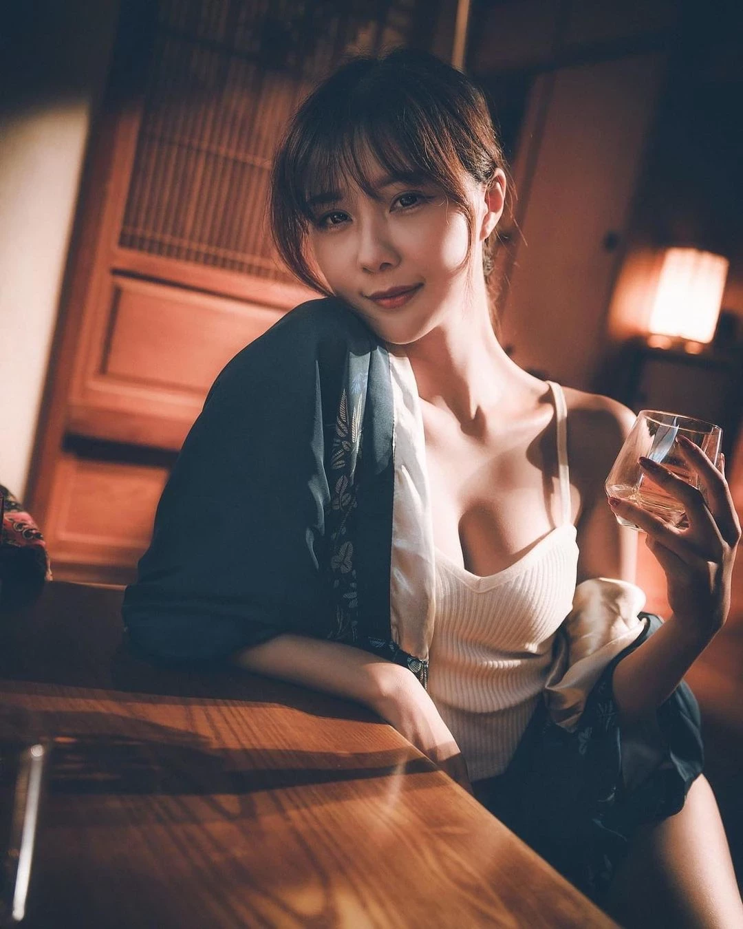 122446sl7kznauszp77edl.webp