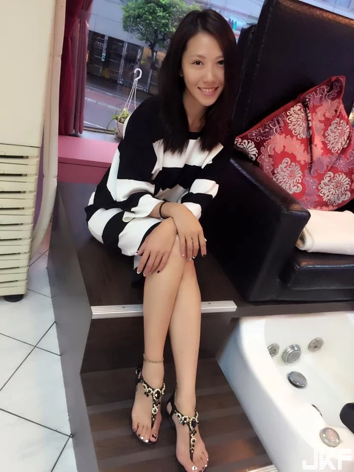 125754lemmmae4vma3rccc.webp