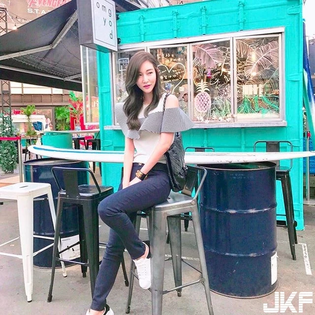 151906kvusgs7ugrvsg4gb.webp