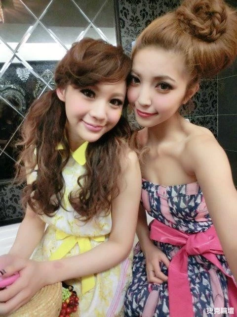 124047l0k706jw4kgz4i76.webp