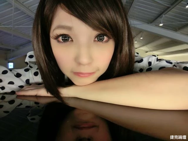 124047w4ejy4txw4j7a7cj.webp