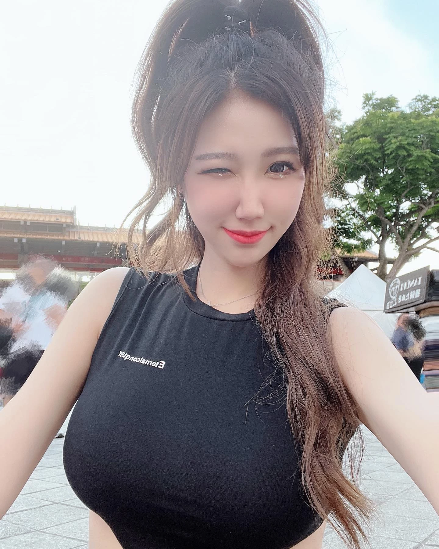 113540pzbxbzo3nullwqur.webp