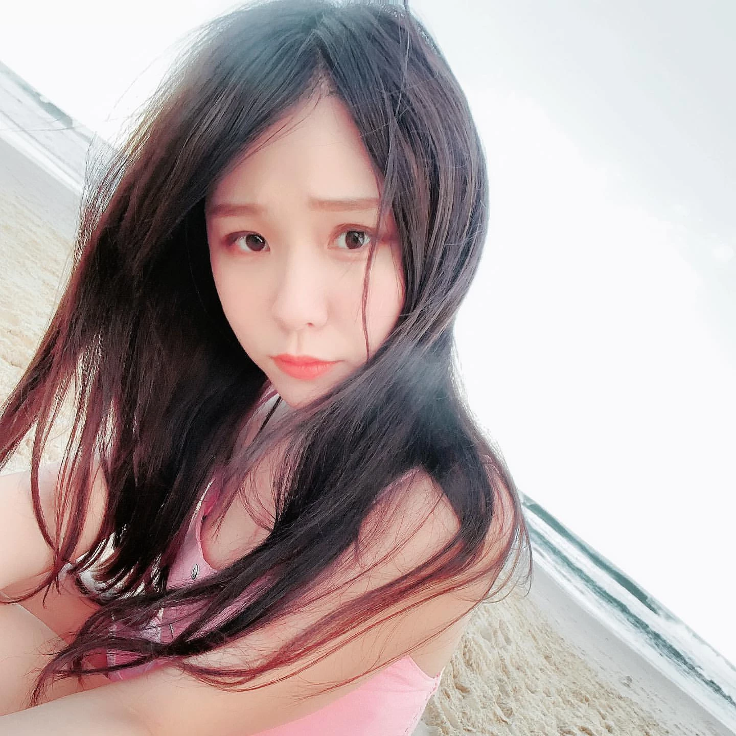 162149l9800ueeehh097e7.webp