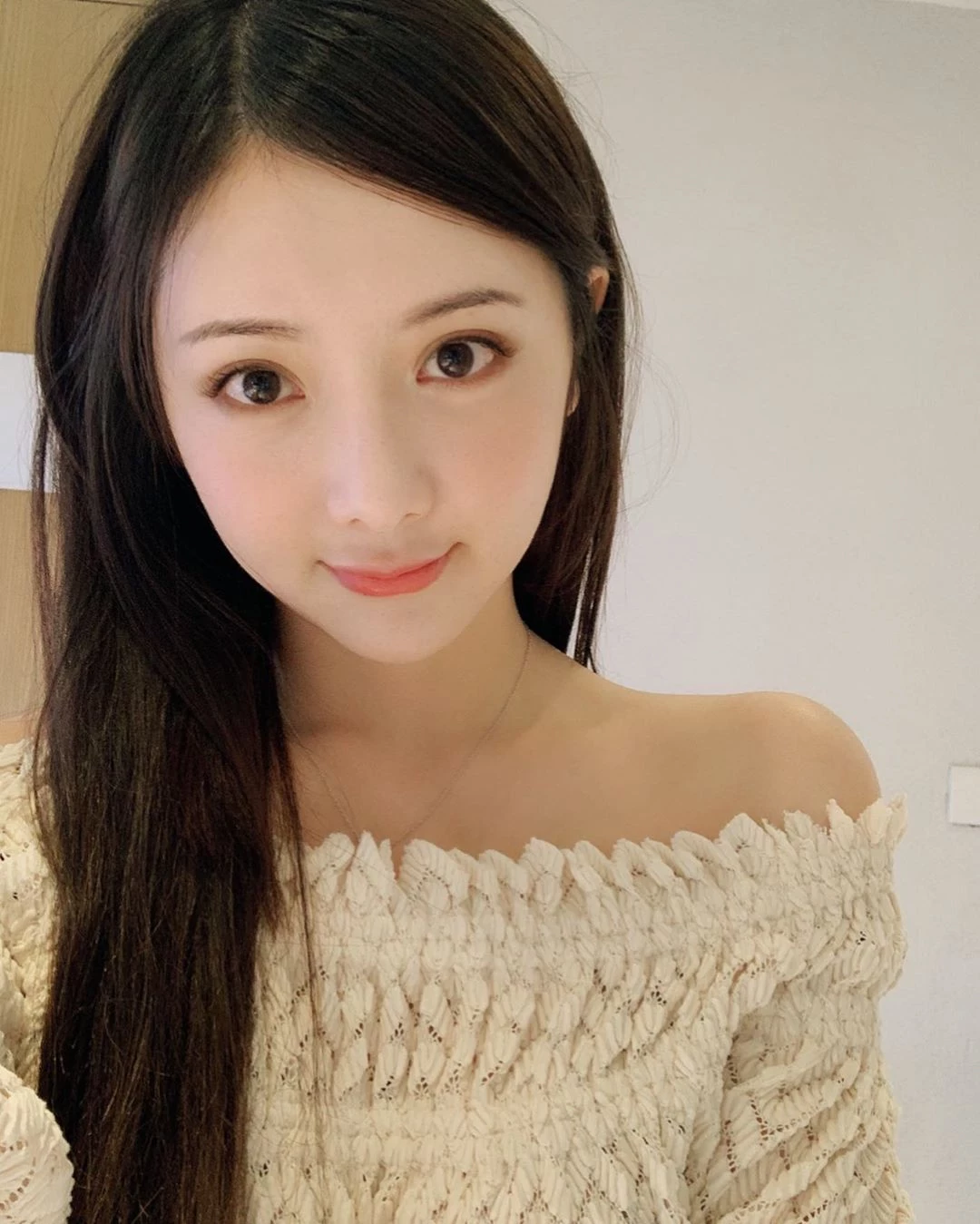 170842rmxazlmmllaere5m.webp