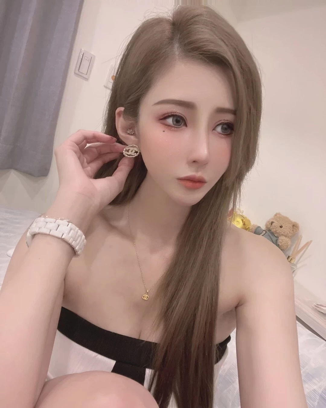 165056idxkk39rl9r9ixwl.webp