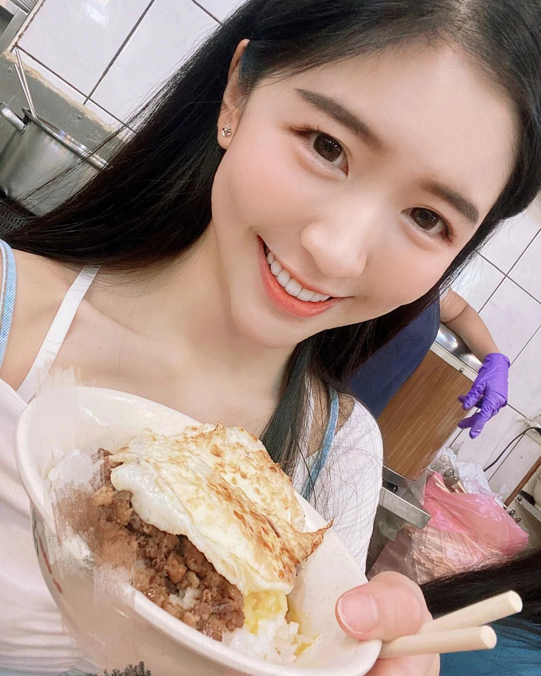 1690230.webp