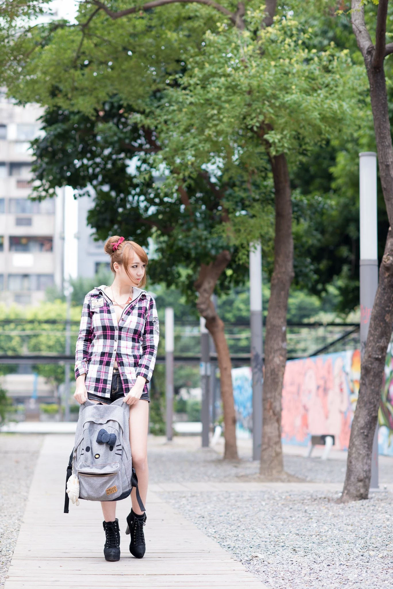 30730101.webp