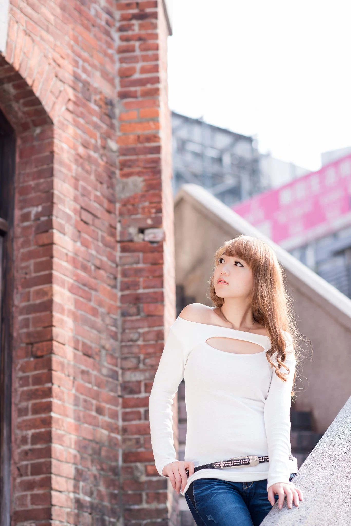 30730136.webp