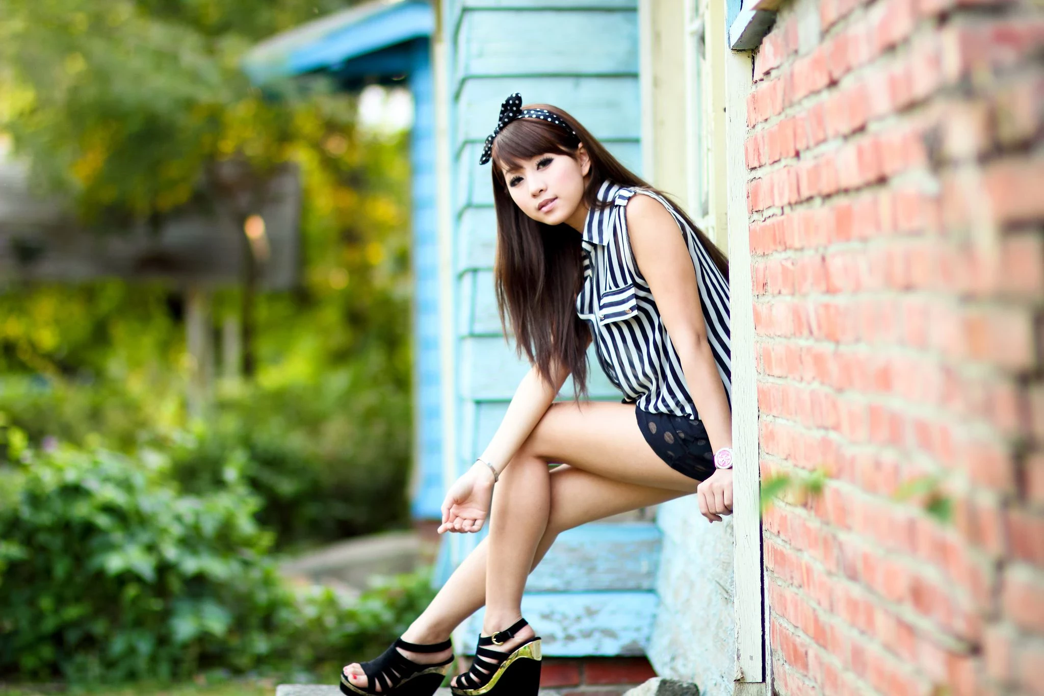 30762978.webp