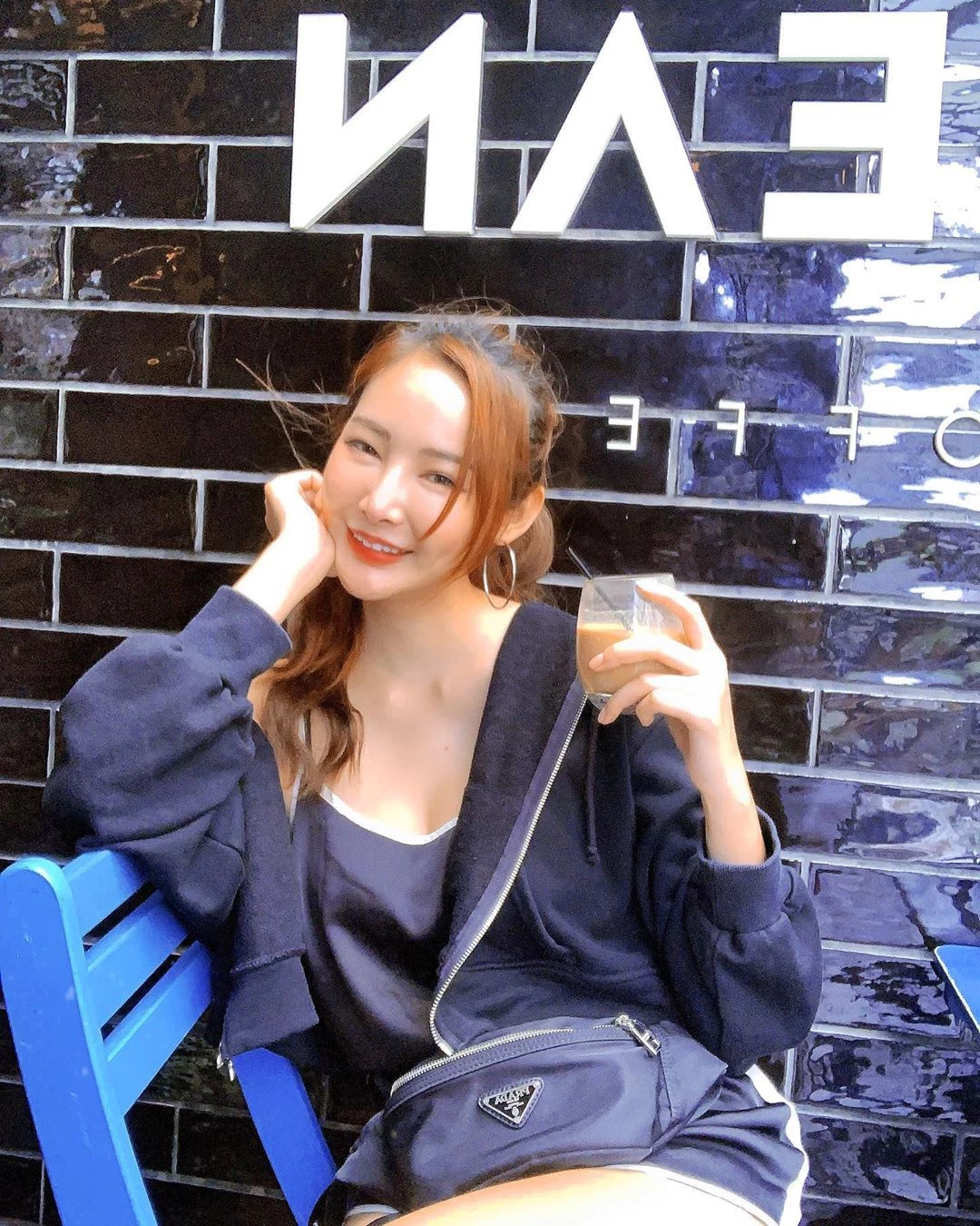 3980100.webp