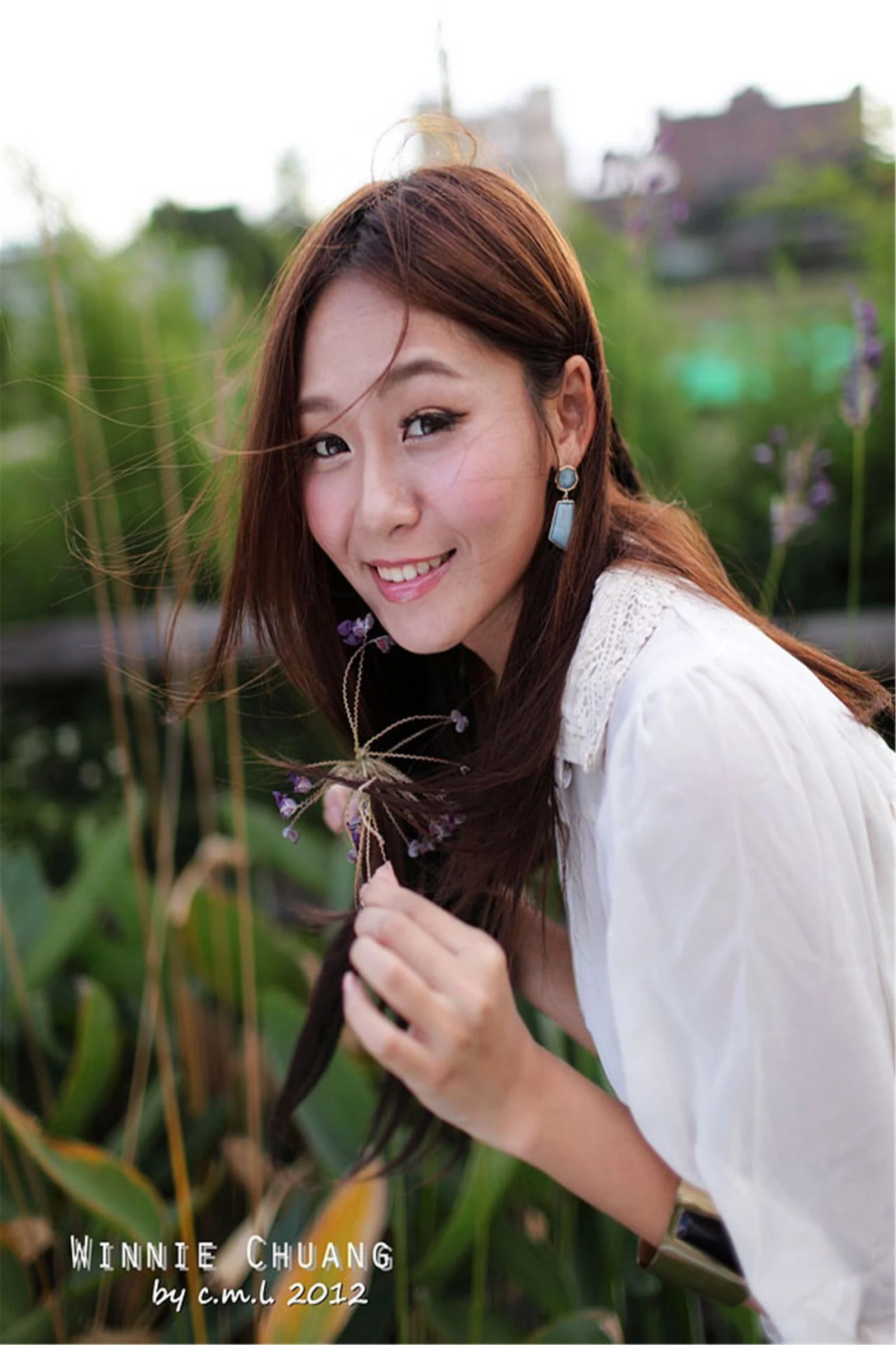 30740801.webp