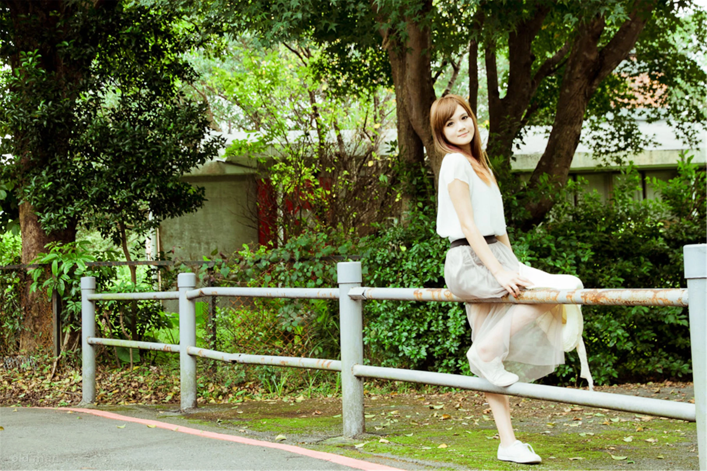 161246yud43xvrn3a3wad1.webp