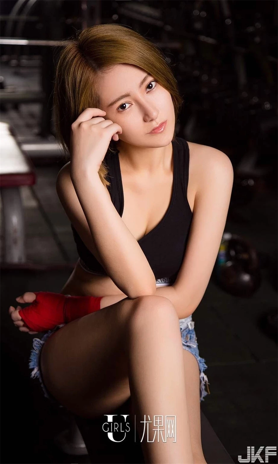141900qkm48ik0bq2aqz48.webp