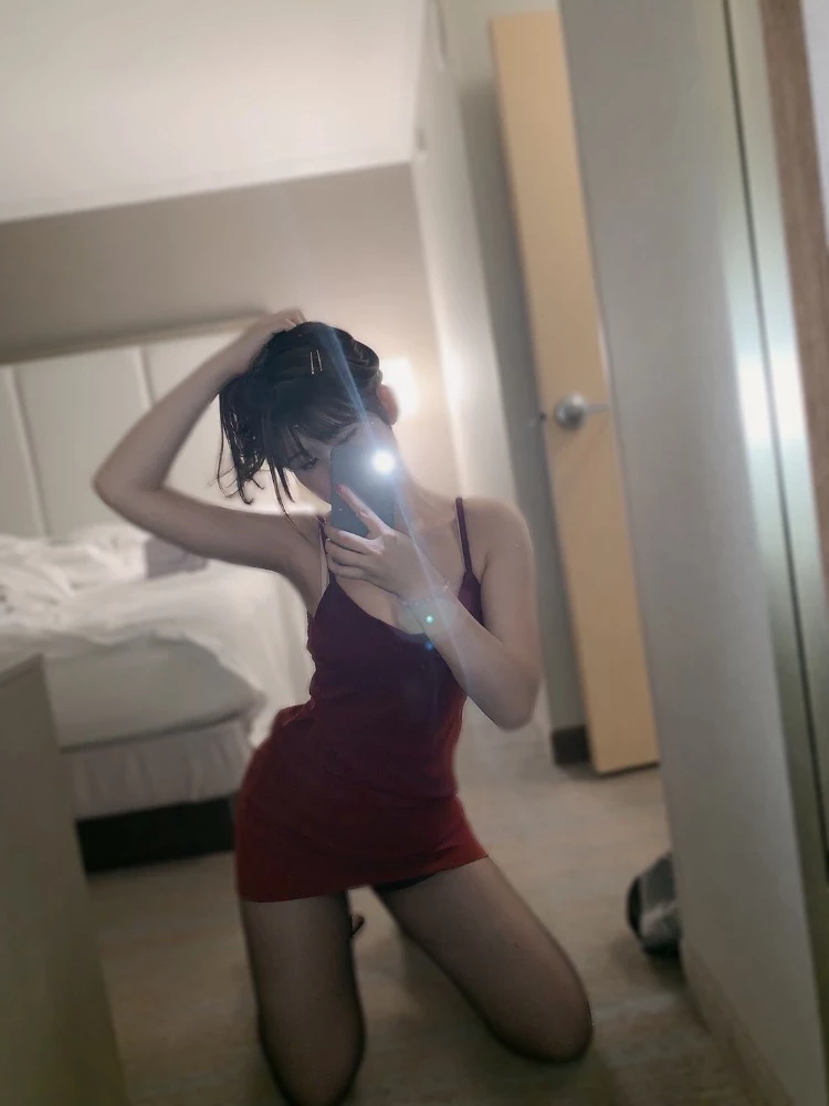 132243u8v282v2vc6akvkv.webp
