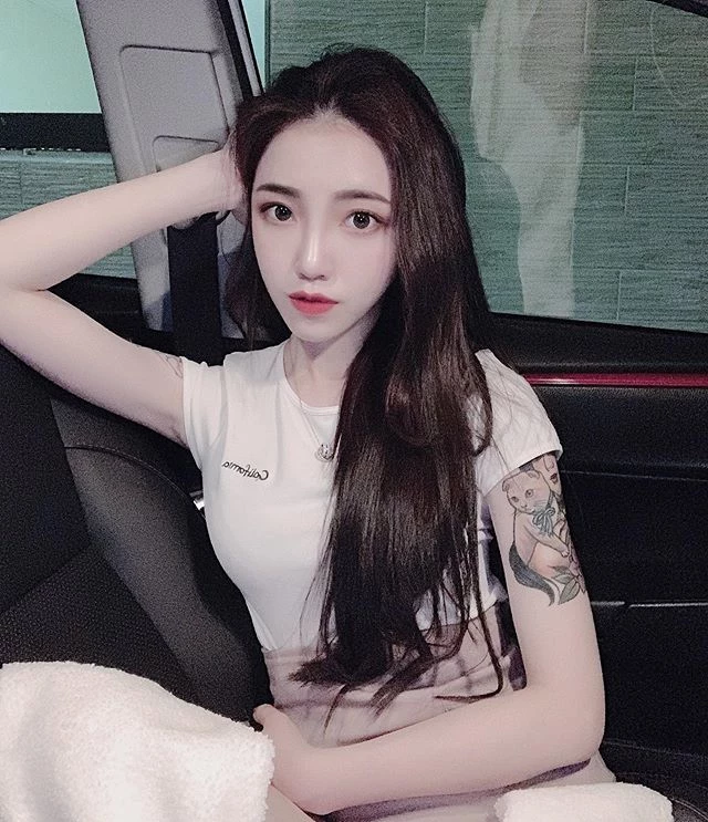 084424qgsfefemxuedupdg.webp