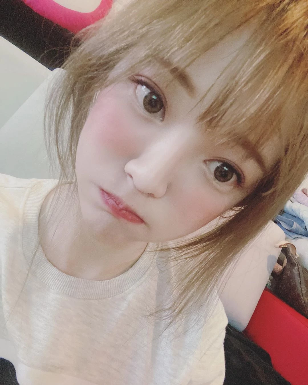 152618iwzbf2g61iiwgi46.webp
