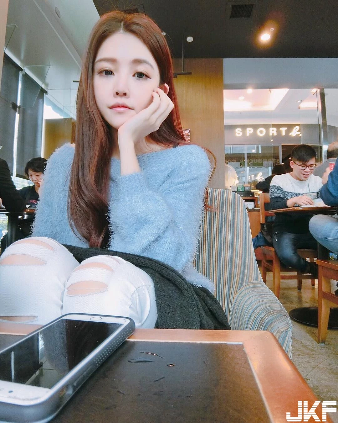 152156s99279r4h4e99hrc.webp