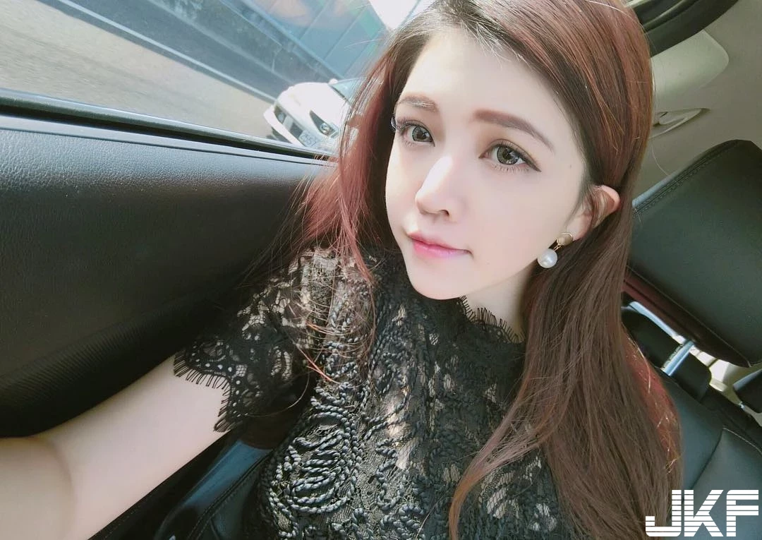 152159e8488yfs4t4itt55.webp
