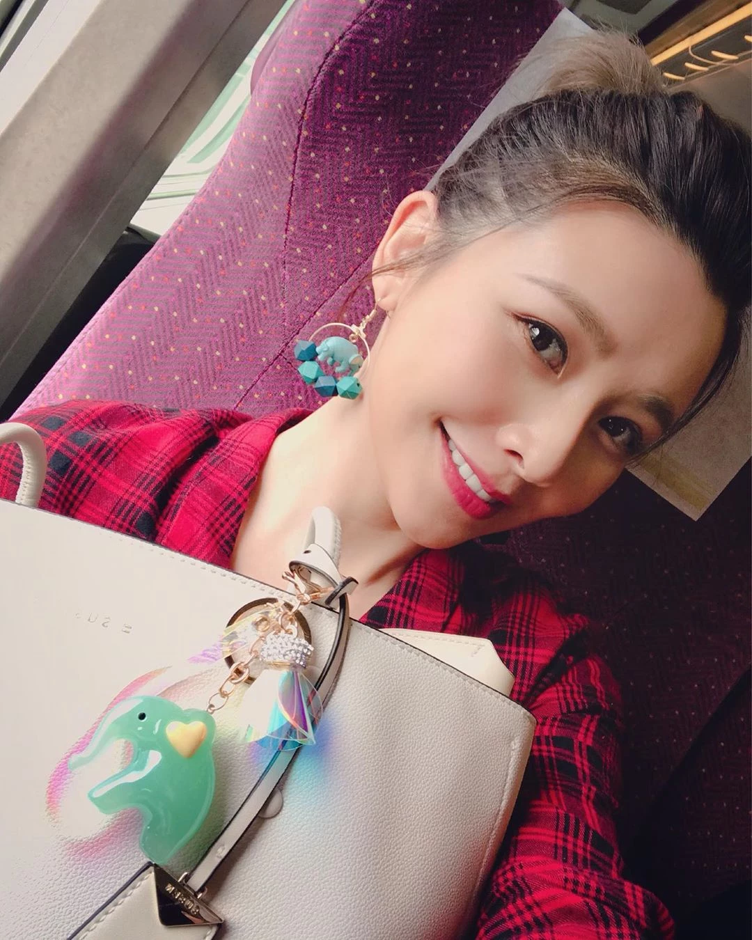 153536p8cc77fdcmc88cyn.webp