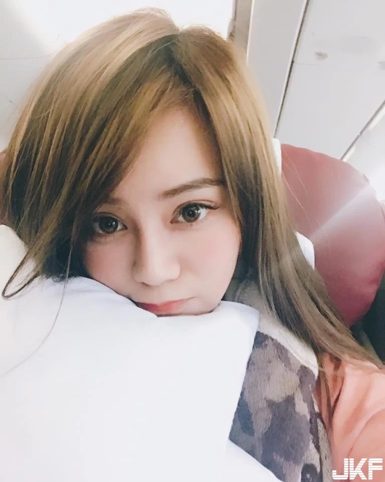 184846yxxjuyu7dej18ffb.webp