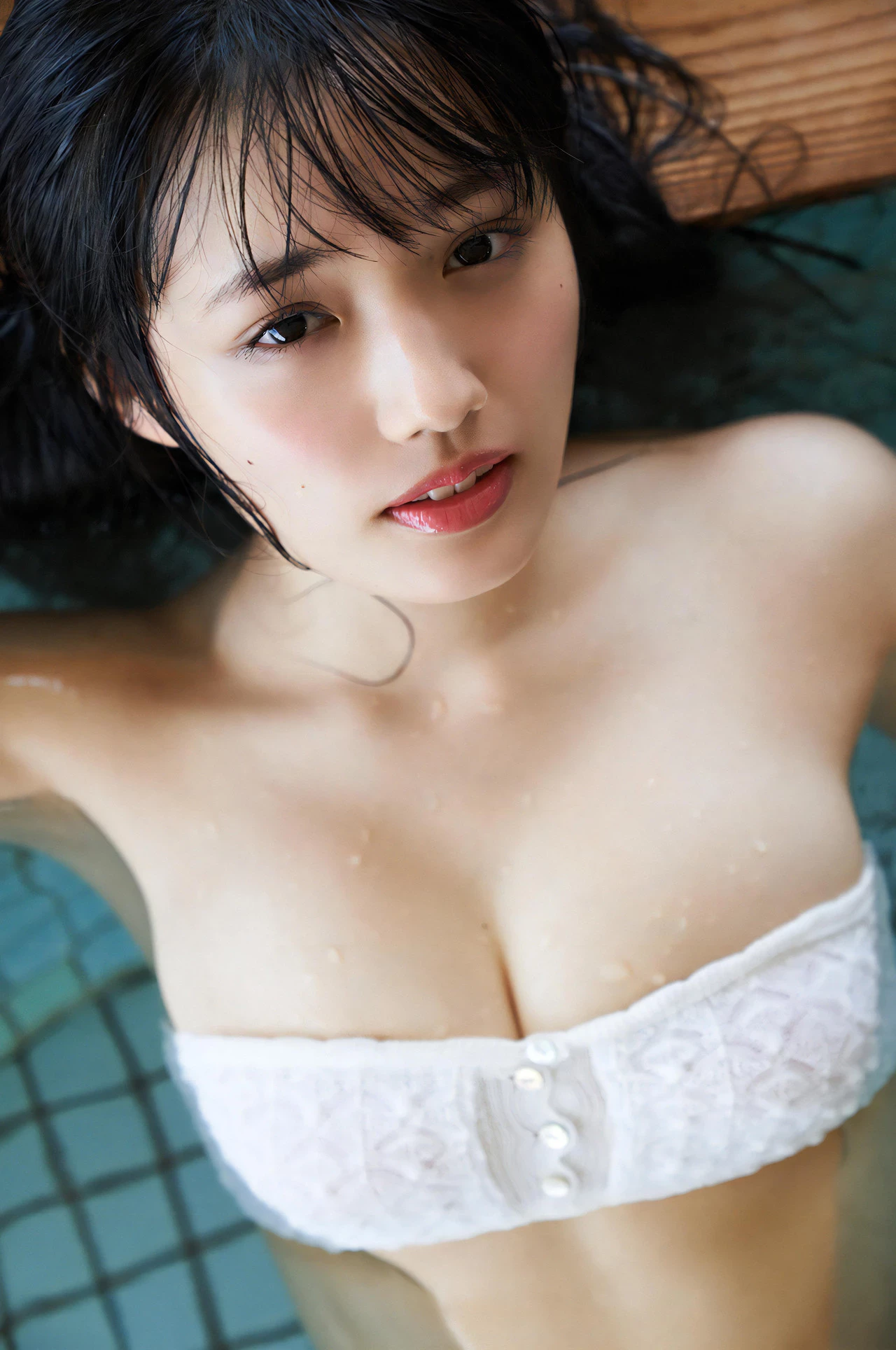 142637rdsvuano2ww0sne2.webp