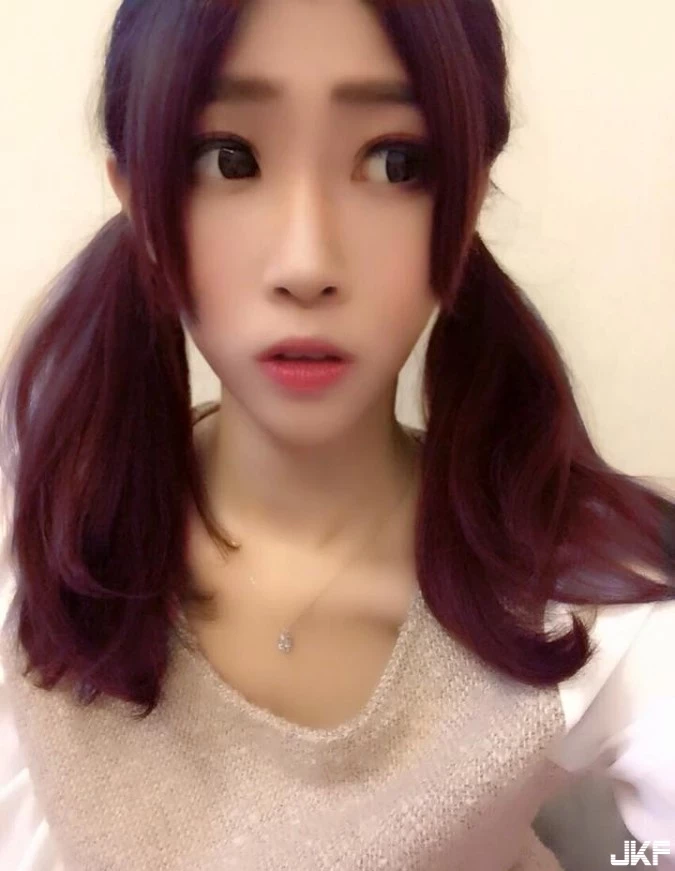 141825oltf0j1cls1btfrb.webp