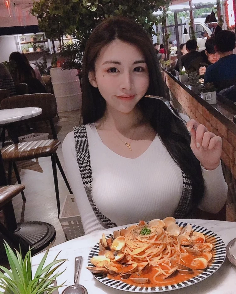 135433scbyp0vw0zwfsbbp.webp