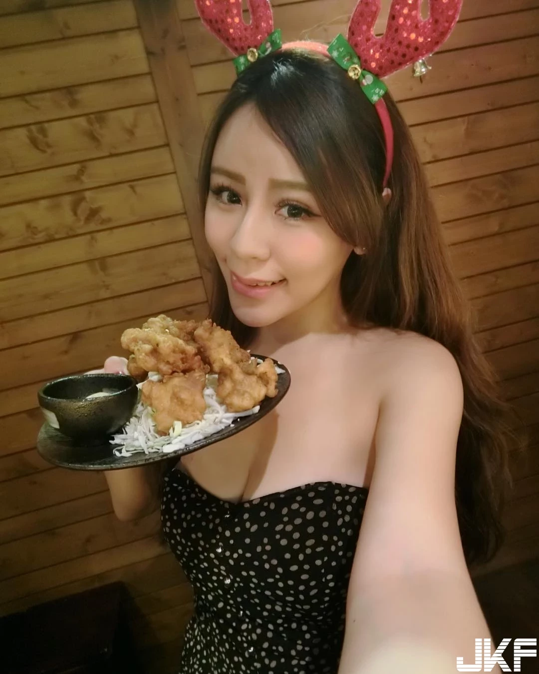 111238pzji411ey1ygs121.webp
