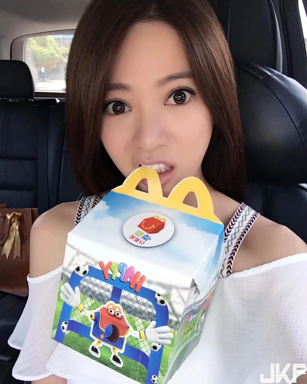 16773742.webp