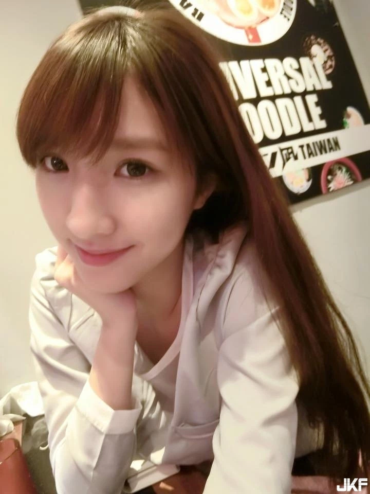 16873112.webp