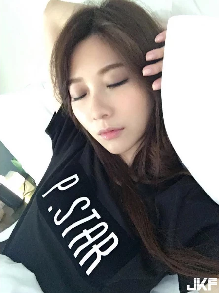 16866086.webp
