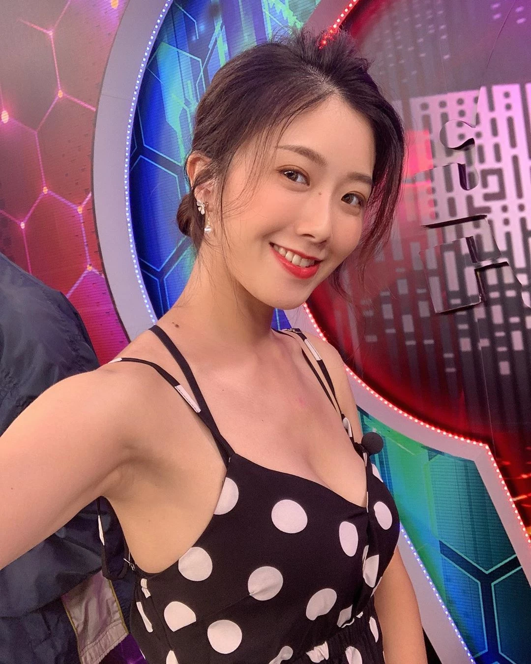 1697701.webp