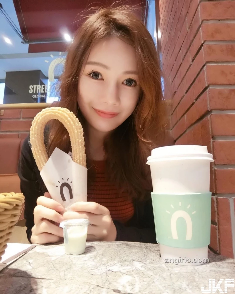 7268032.webp