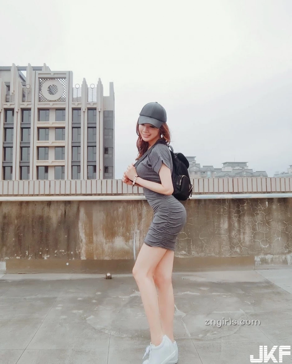 7268057.webp