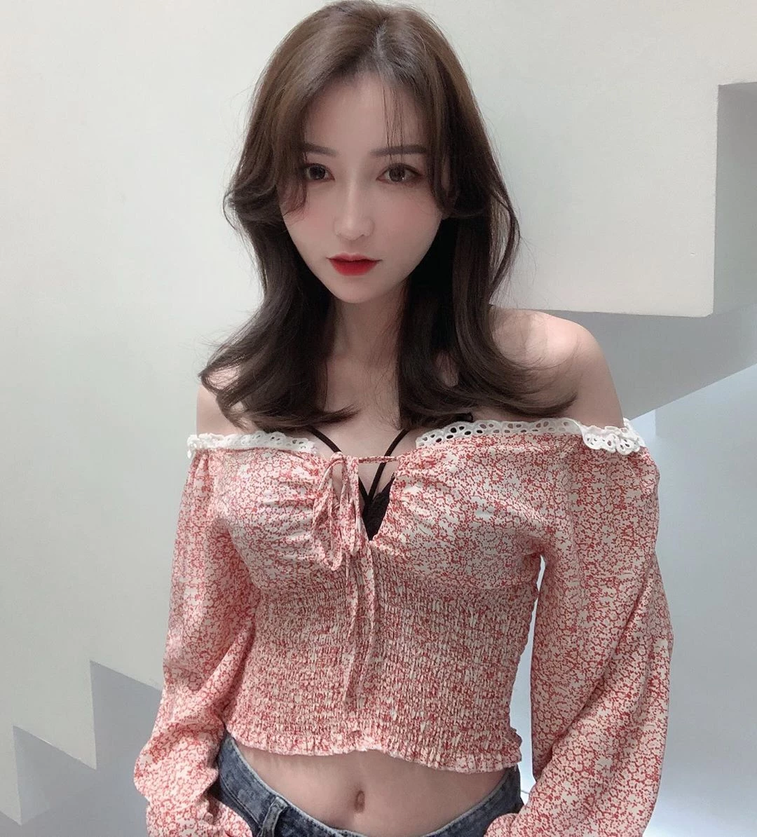 4144086.webp
