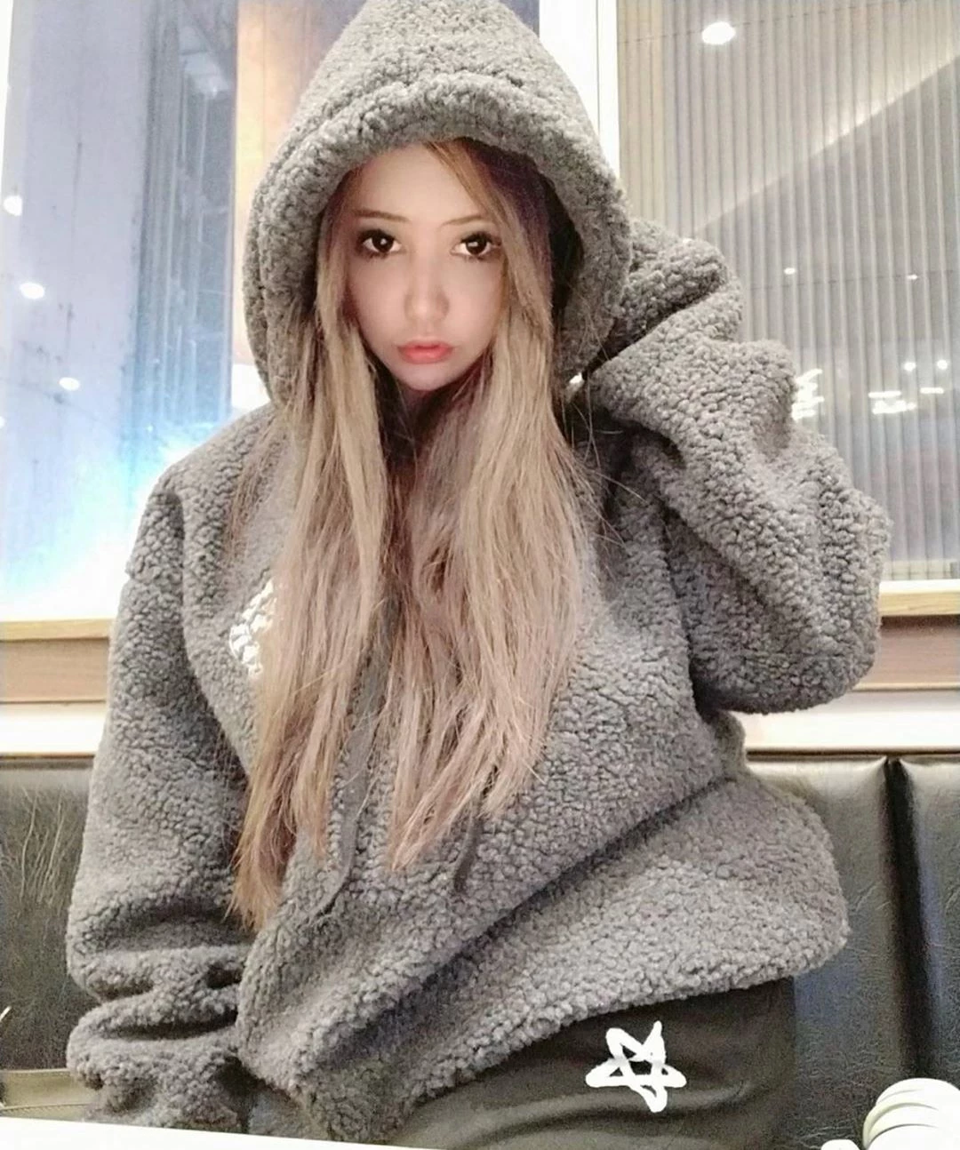 4103476.webp