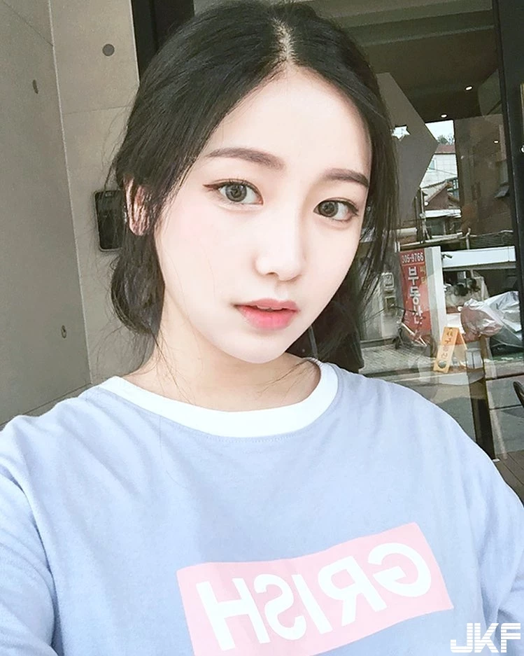 7259408.webp