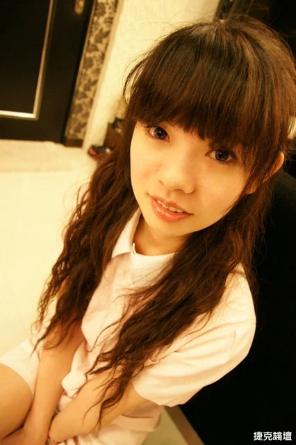17560167.webp