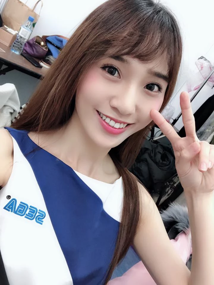 4055893.webp