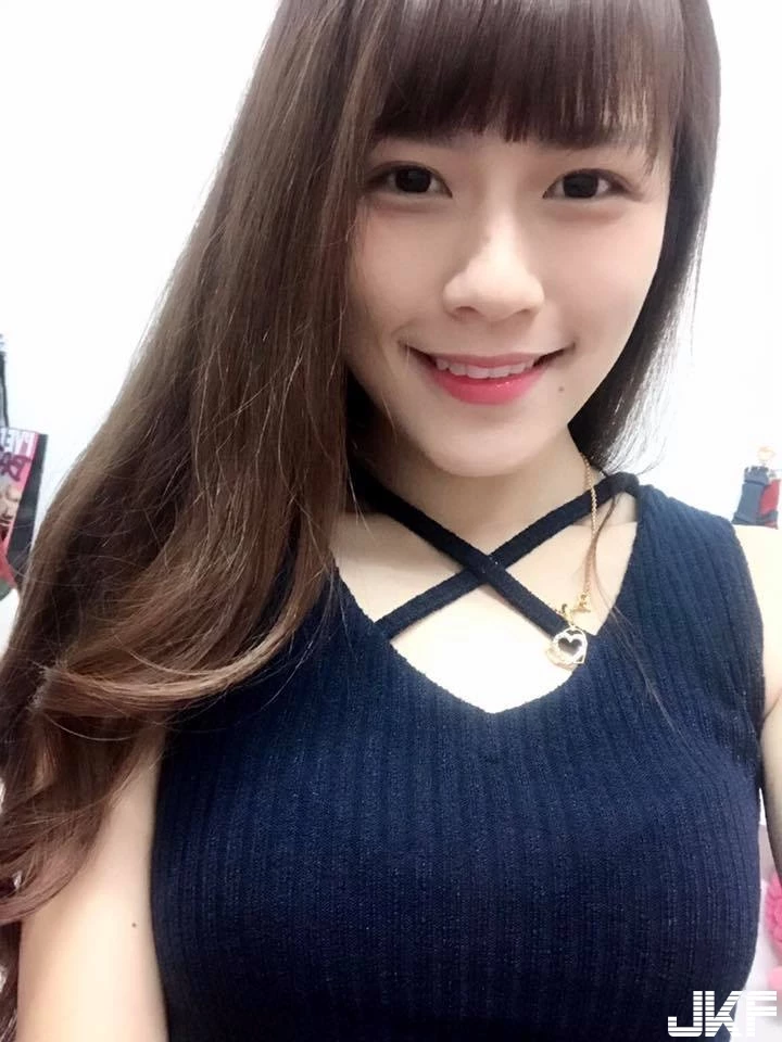 7243555.webp