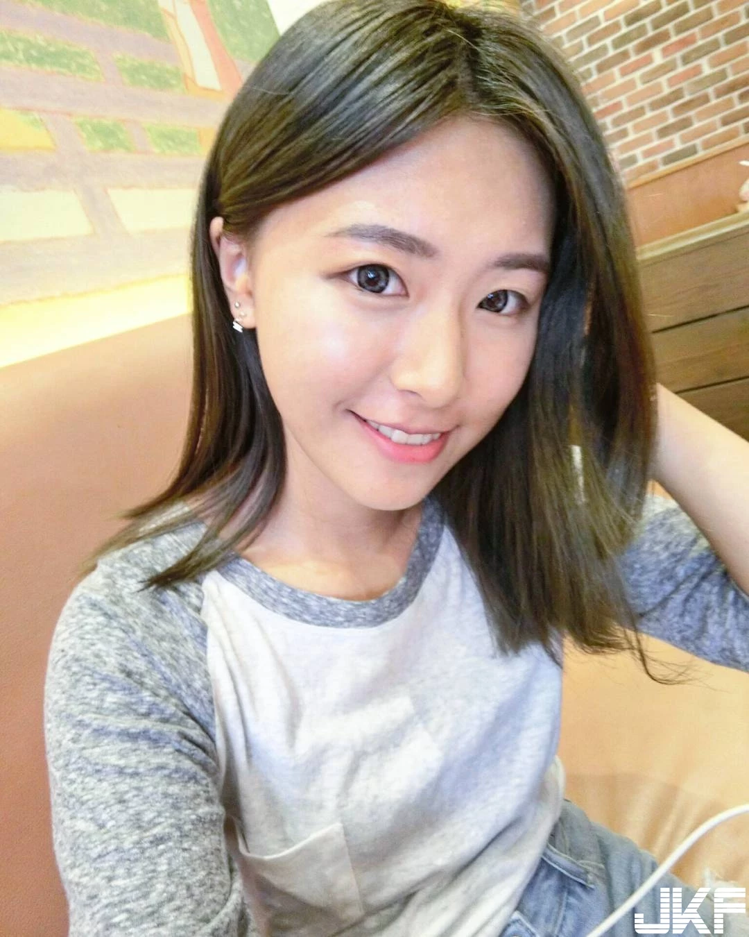 16818587.webp
