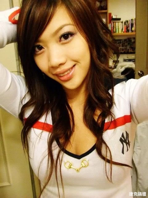17615352.webp