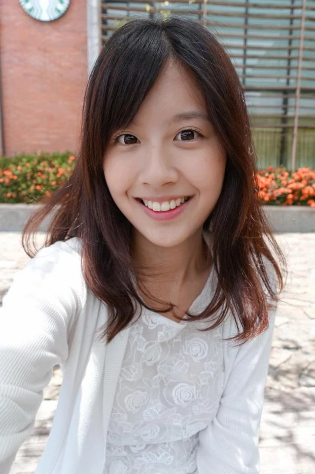 4886966.webp