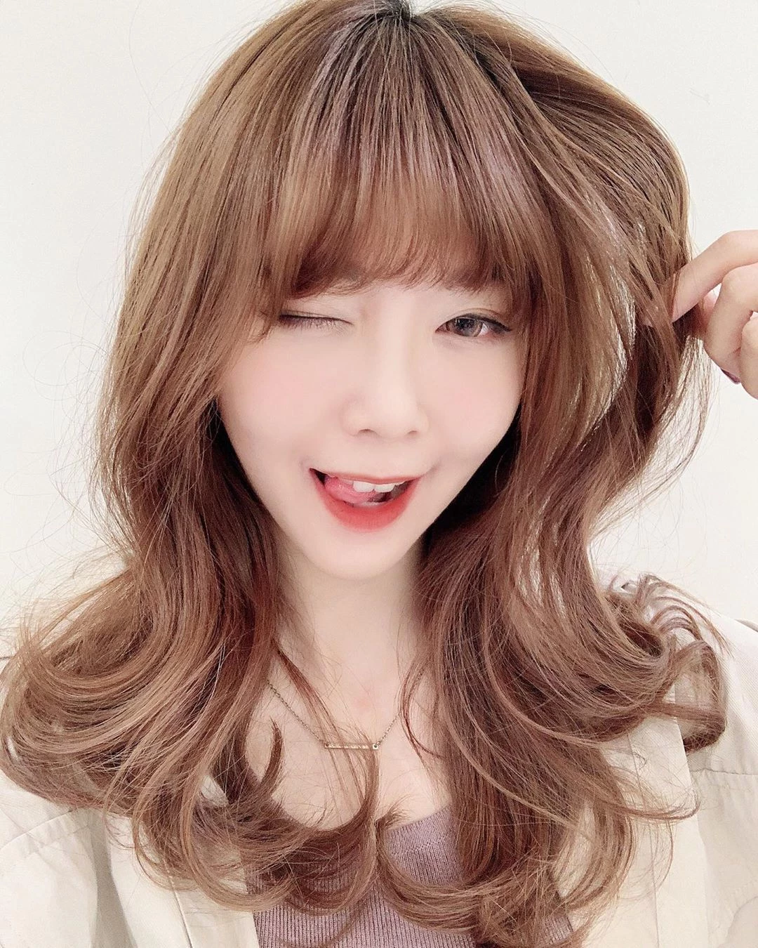 4144143.webp