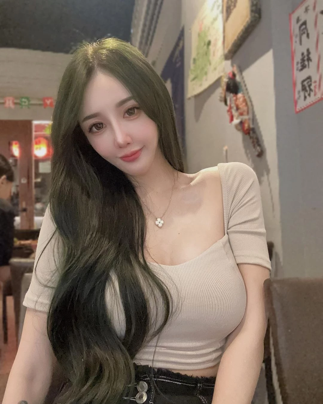 31912580.webp