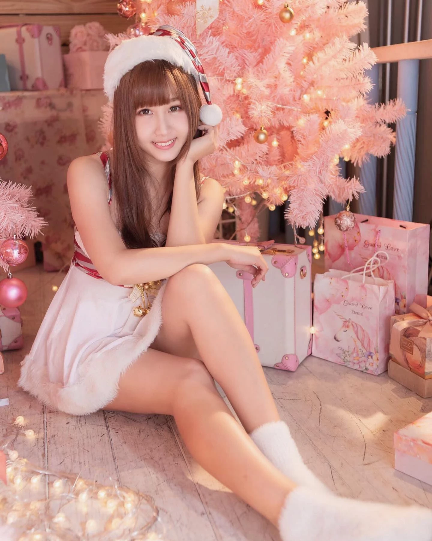 19700744.webp