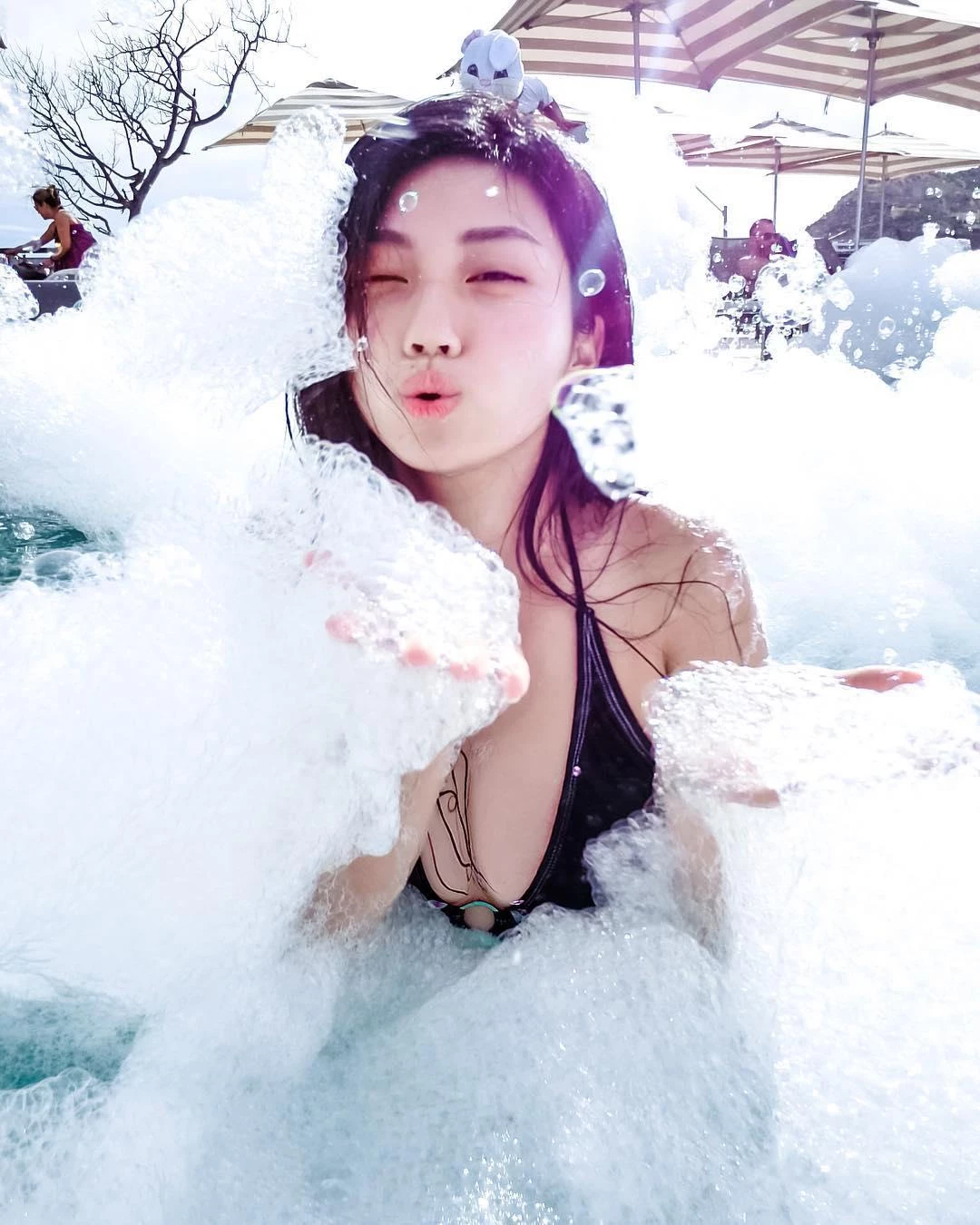 4250259.webp