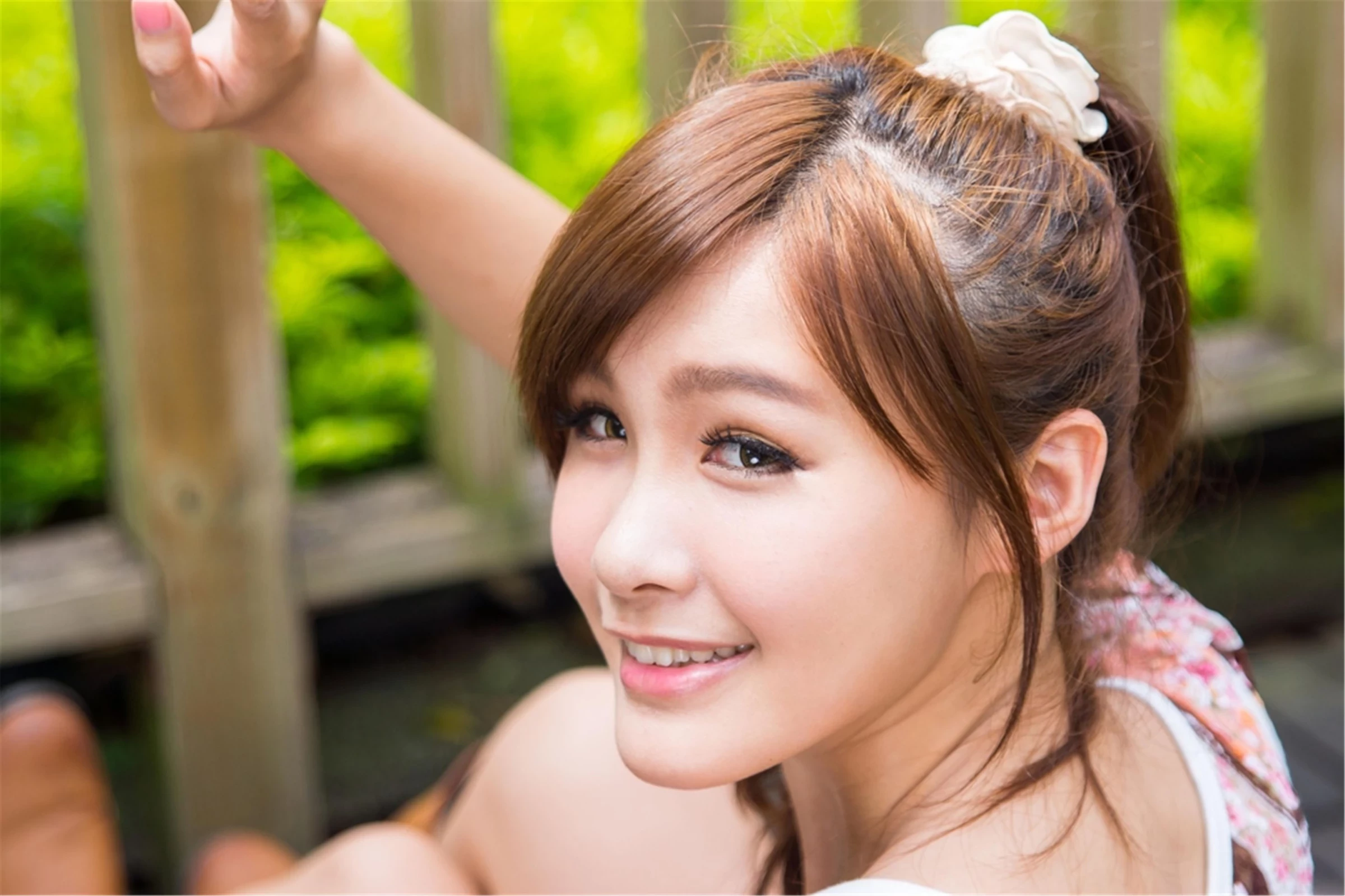 30743946.webp