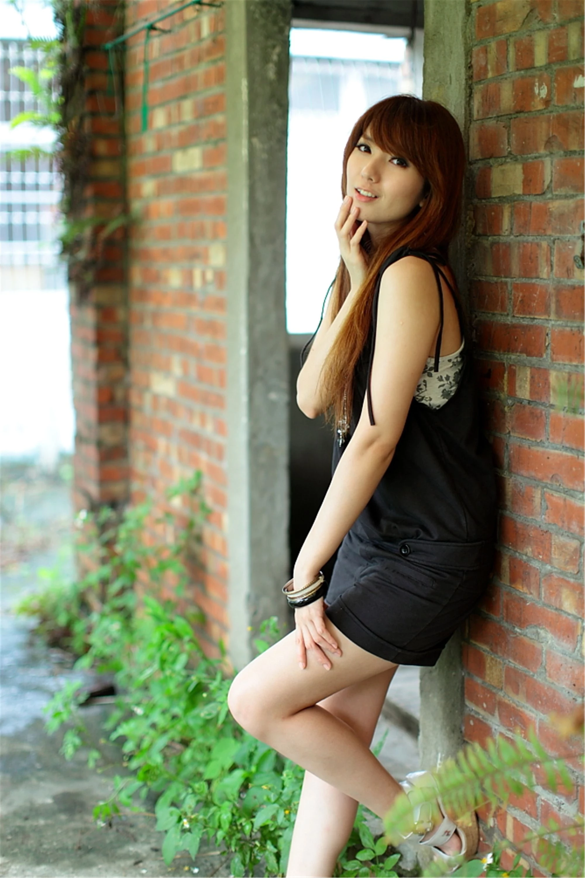 30743087.webp