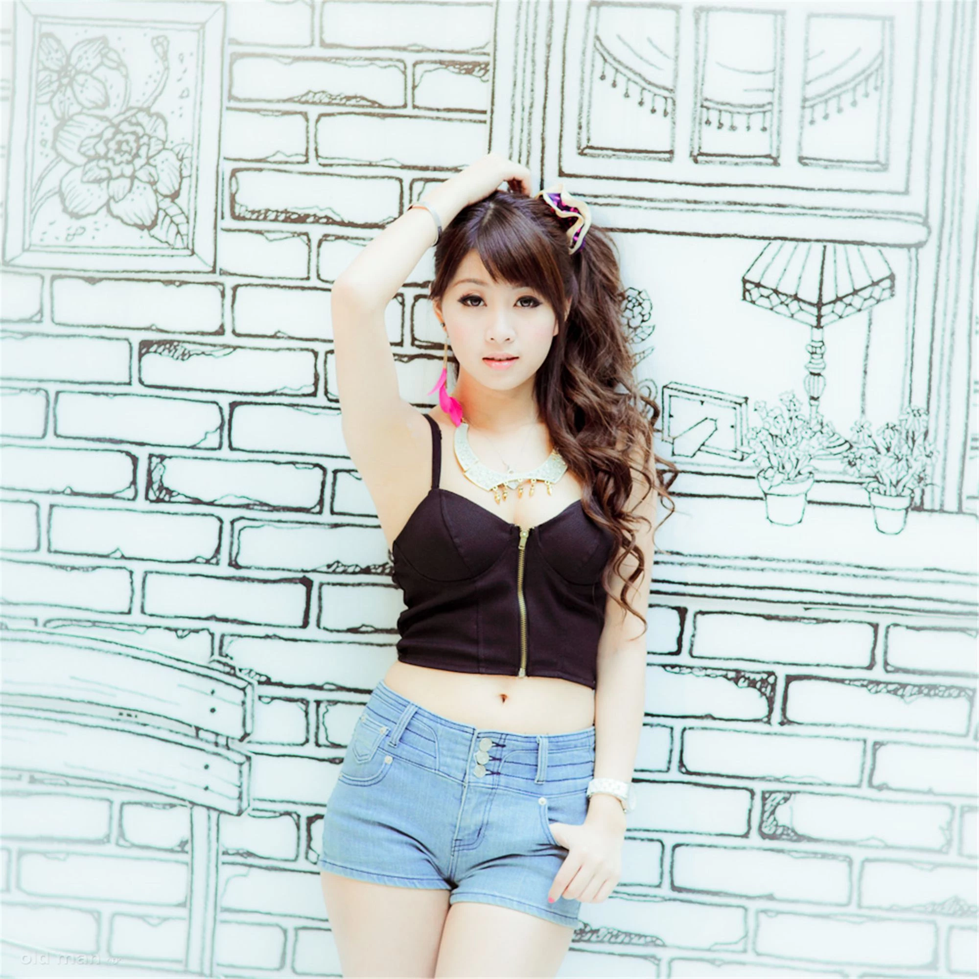 30742516.webp